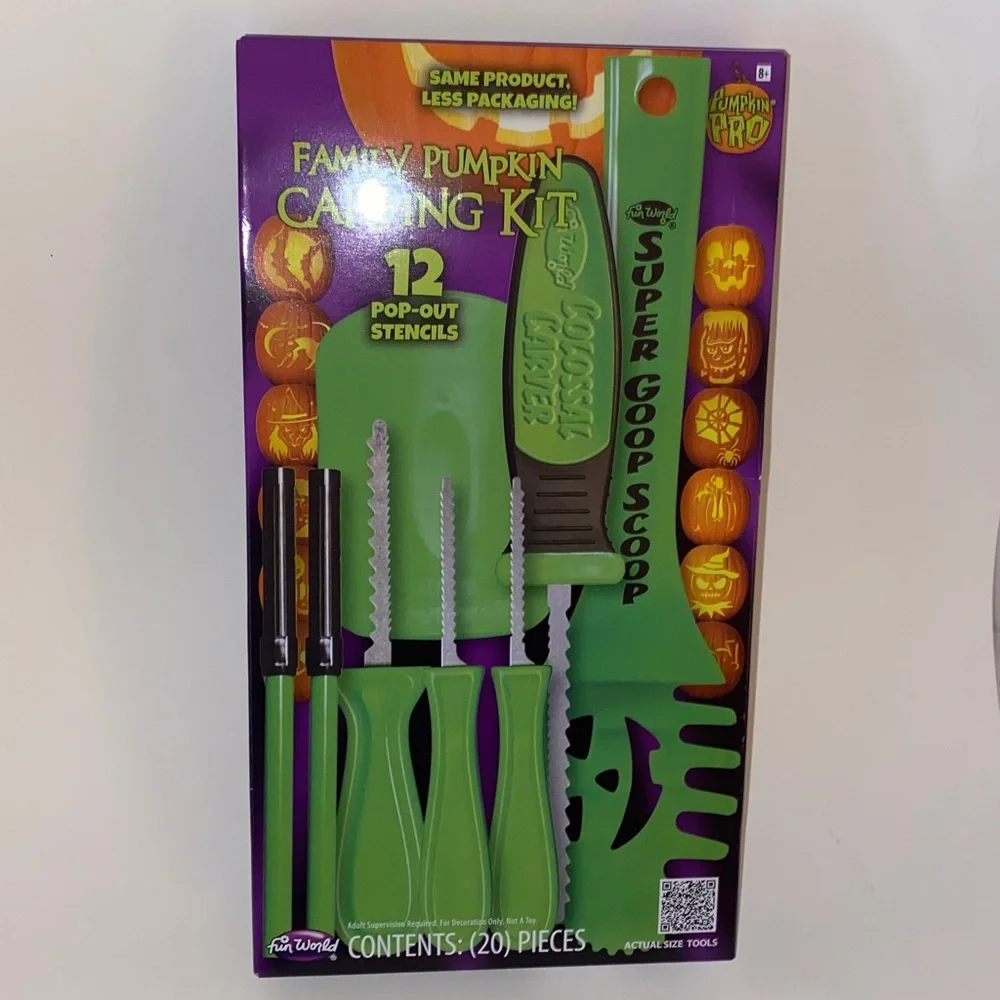 Lot of 4 Pumpkin Pro Family Fun Pumpkin Carving Kits with 12 Pop Up Stencils